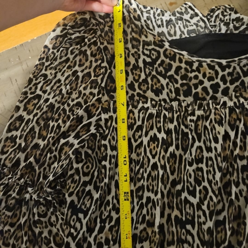 Leopard Print Top - Picture 3 of 9
